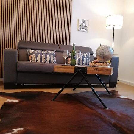 Stilvolle Wohnung An Der Alten Mainbruecke เวิร์ซบวร์ก ภายนอก รูปภาพ